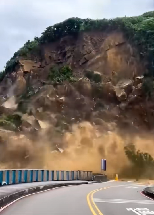 Cars Tossed Like Toys: Terrifying Flash Flood!
