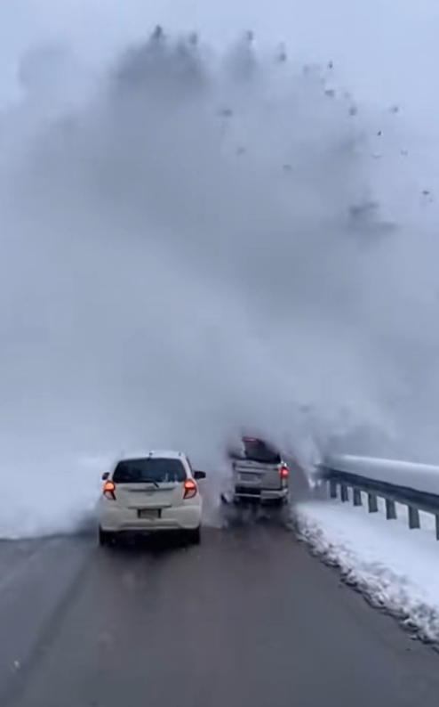 Never Seen Hail This Big Before – Streets in Chaos After Sudden Storm