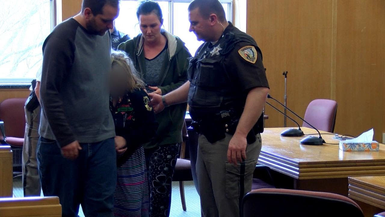10-Year-Old Wisconsin Girl Sentenced for MU3D3R after